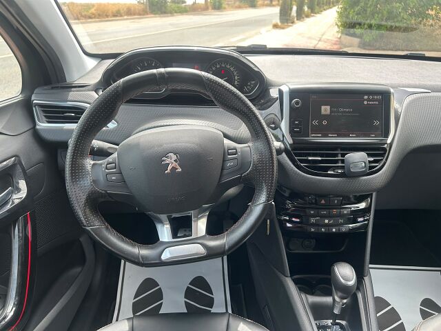 PEUGEOT 208 GT 1.2 E-THP AUTO SPANISH LHD IN SPAIN 58000 MILES SUPERB 2019
